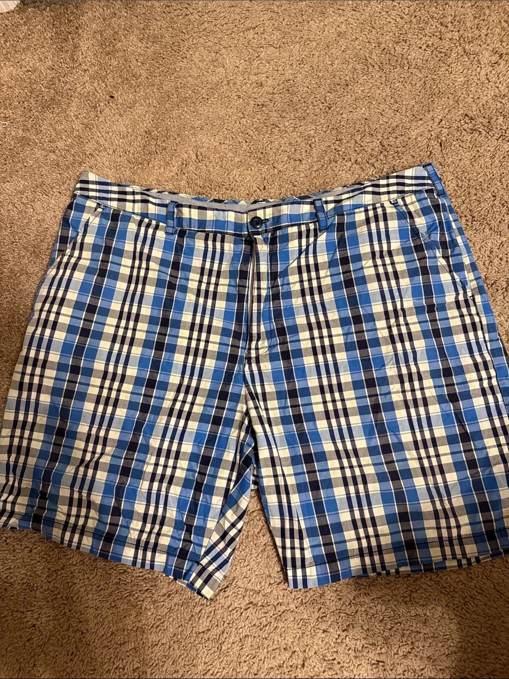 croft & barrow Blue and White Plaid Flat-Front Men's Shorts